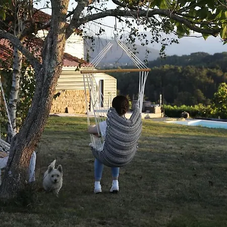 Domaine Ostau Montplaisant Hébergement de vacances Ponlat-Taillebourg