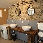 Domaine Ostau Montplaisant Tatil Evi *