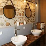 Domaine Ostau Montplaisant Tatil Evi